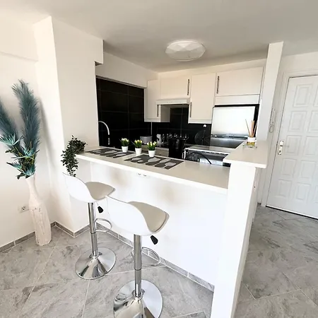 Luxury Ocean View 6th Floor