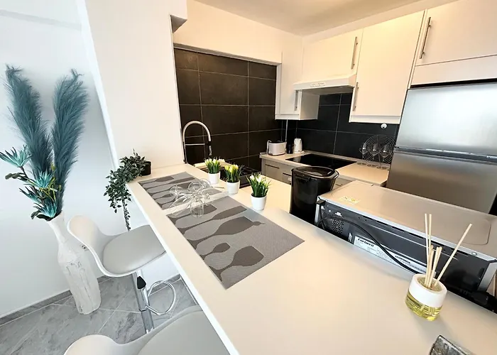 Apartment Luxury Ocean View 6th Floor *