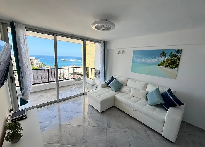 Luxury Ocean View 6th Floor Apartment